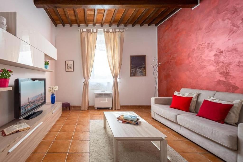 Santa Rosa Apartment - Oltrarno Florencia Exterior foto
